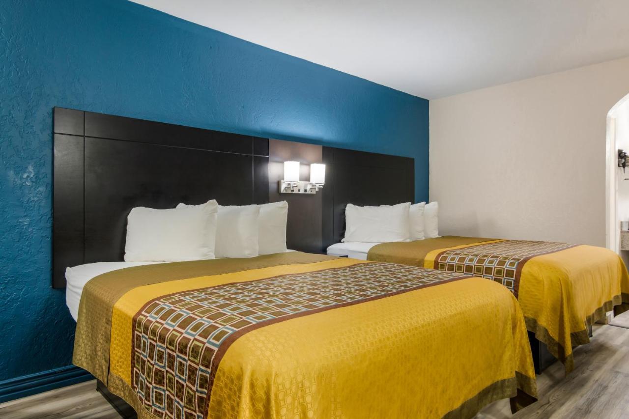 Rodeway Inn Broken Bow-Hochatown 外观 照片