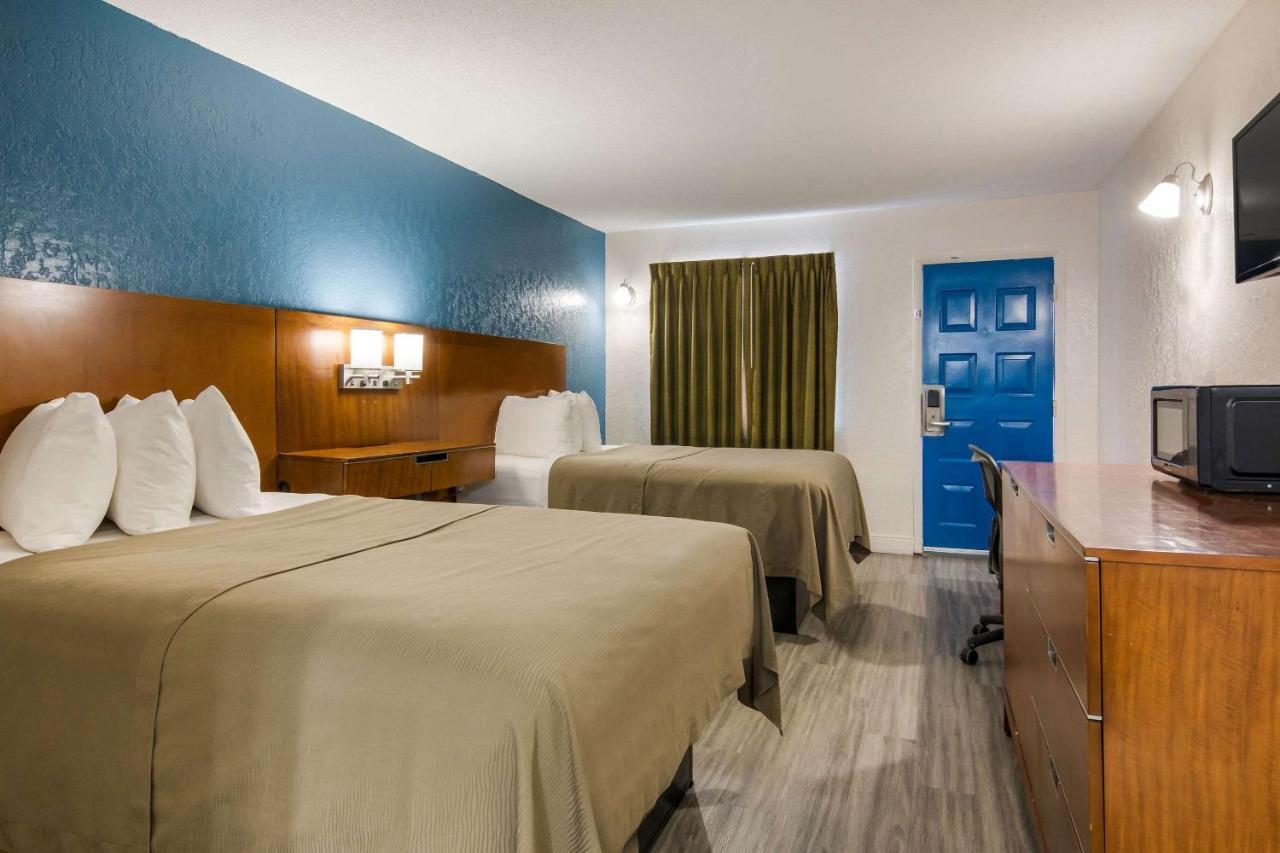 Rodeway Inn Broken Bow-Hochatown 外观 照片